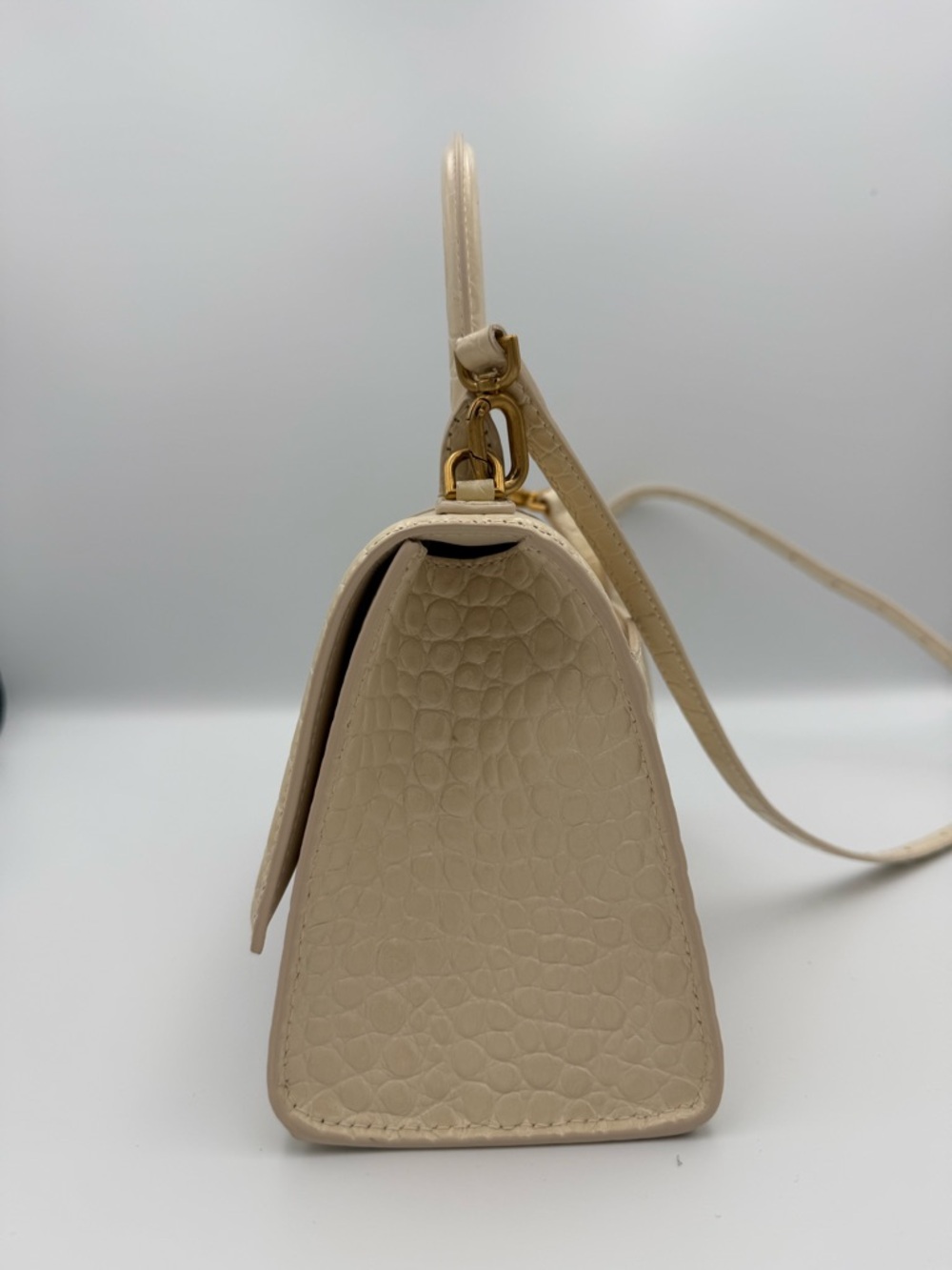 Balenciaga Hourglass S in Cream Croc-Embossed Leather - Picture 2 of 7